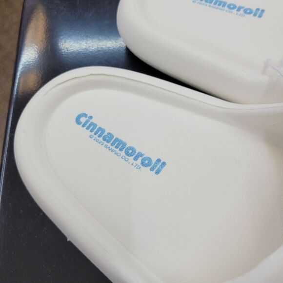 Brand New Sanrio Cinnamoroll Big Charm Slippers #001 Size: US 8.5 - Picture 6 of 10